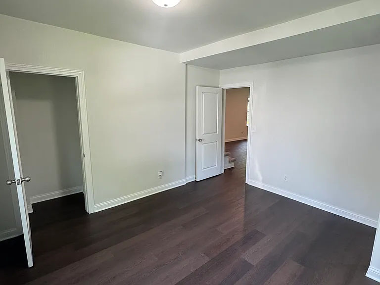 557 West St — Photo 16