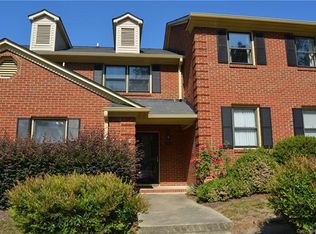 8431 Coulwood Oak Ln, Charlotte, NC 28214