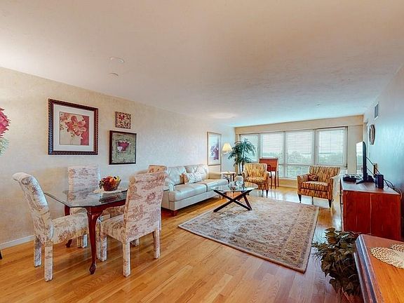 2nd image of 1001 Marina Dr APT 414