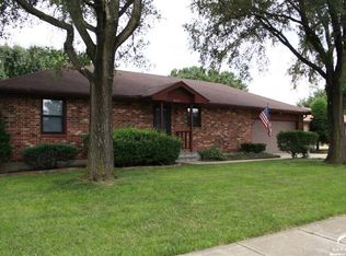 3813 SW 39th St, Topeka, KS 66610