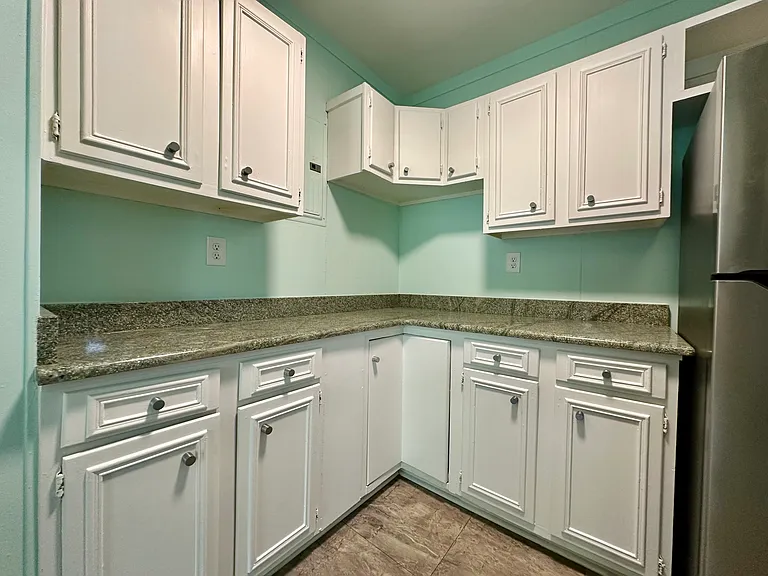 219 NW Gilliland Rd — Photo 14