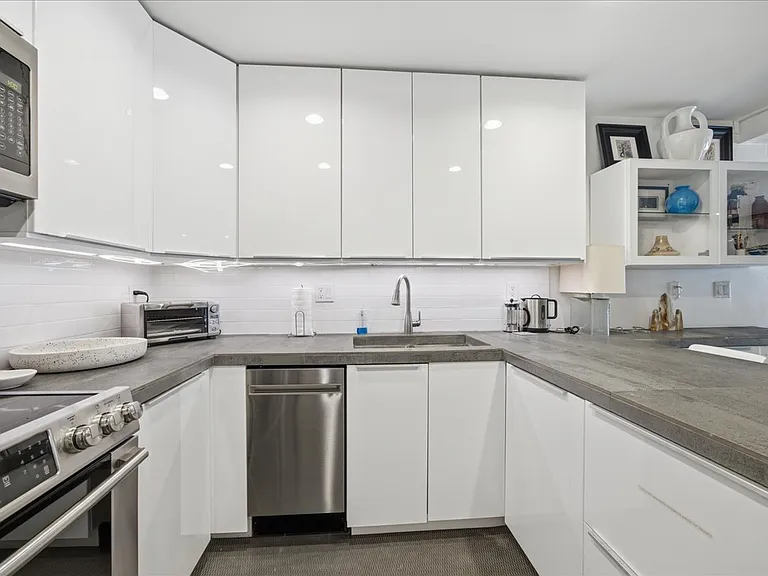 1040 Vail View Dr #308 — Photo 12