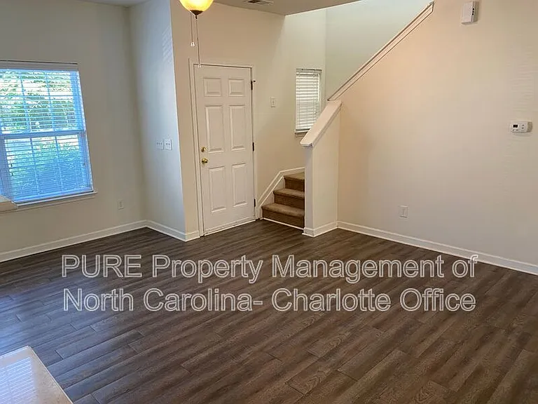 8622 Twined Creek Ln — Photo 12