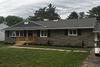 2nd image of 115 Euclid Dr