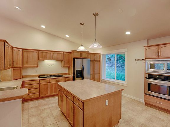 4th image of 7225 Hillridge Pl SE
