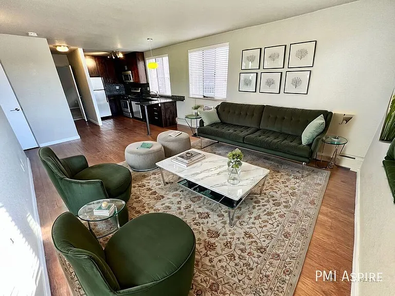 59 N Ogden St #10 — Photo 70