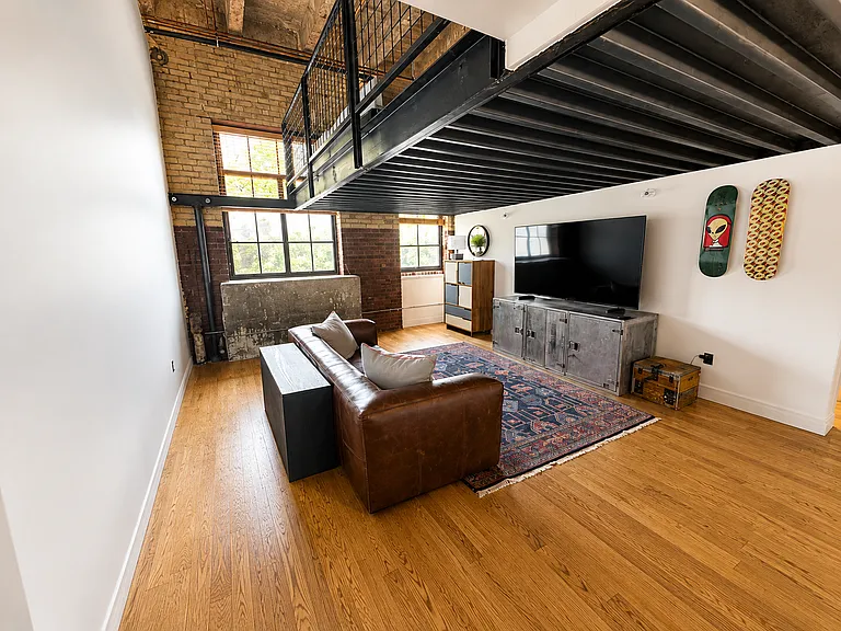 1000 E 18th Ave #100 — Photo 16