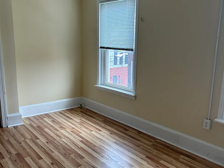 1204 S 15th St #2F — Photo 1