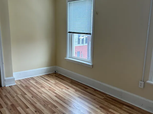 1204 S 15th St, Philadelphia, PA