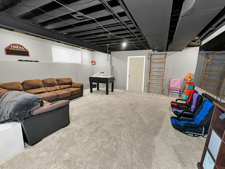 26574 Bronx Dr — Photo 33