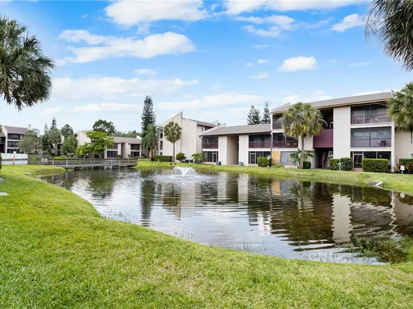 8610 Champlain Ct Unit 102, Tampa, FL 33614