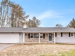 188 Kings Ln, Battle Creek, MI