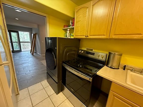 2nd image of 228 Maple Dr