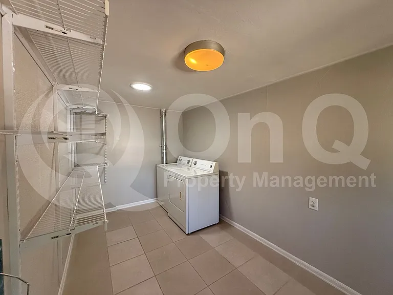 3838 E Seneca St — Photo 17