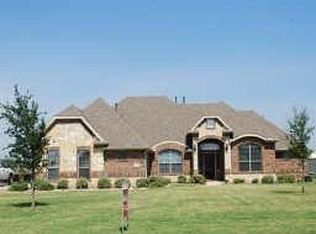 5001 Big Springs Dr, Joshua, TX 76058