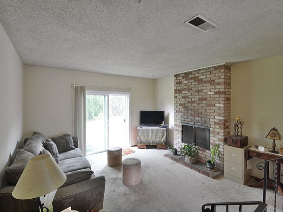 2nd image of 3155 Drywood Ln