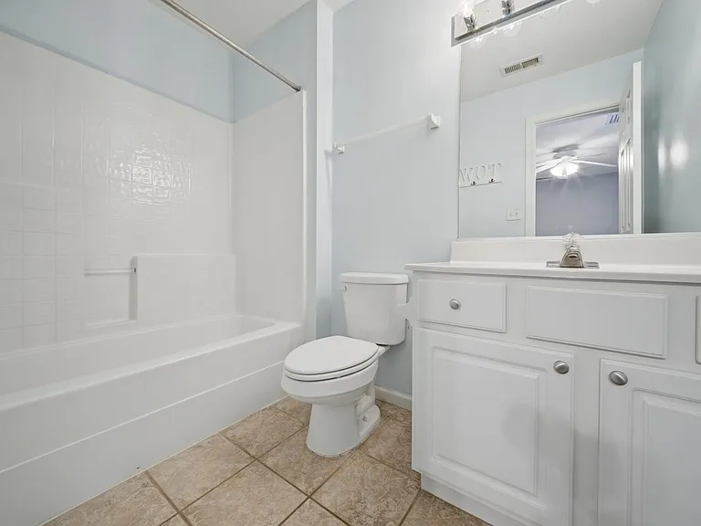 4720 Beach Bay Ct — Photo 29