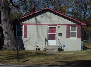 1520 Mosstree Rd, North Charleston, SC 29405