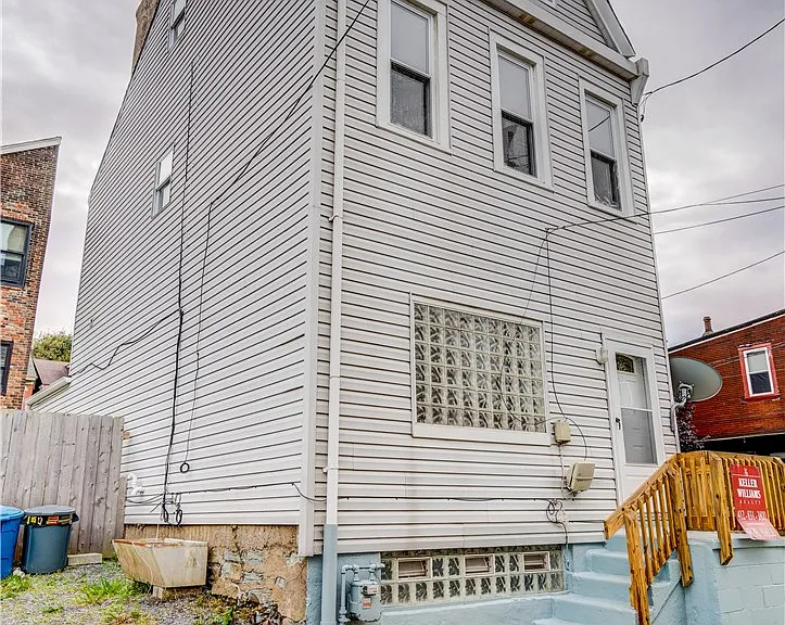 5264 Dresden Way — Photo 2