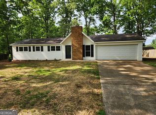 5868 W Amalfi Way, Douglasville, GA 30135