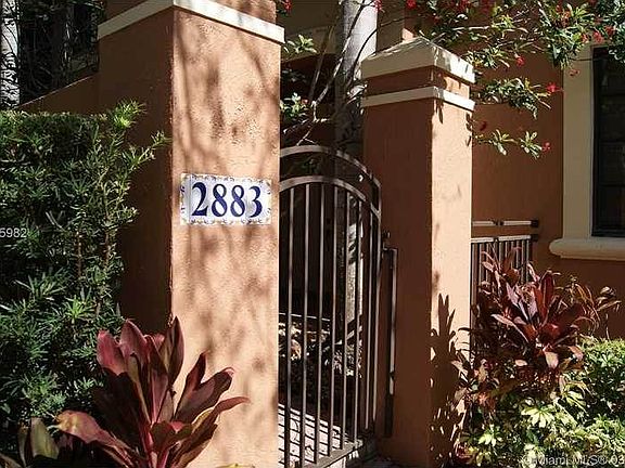 3rd image of 2883 Kinsington Cir