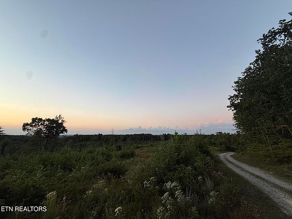 2nd image of Flat Rock Rd