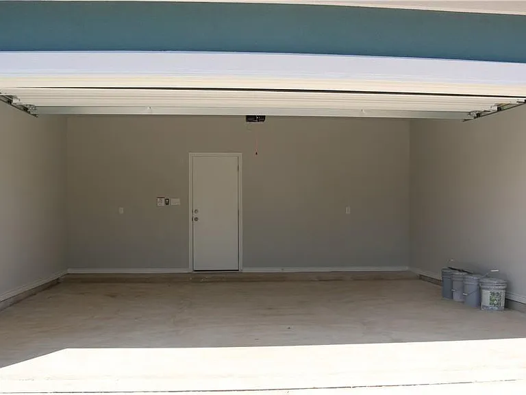1124 Oak Chase Way — Photo 12