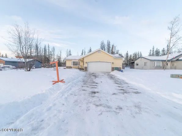 460 Lilly Dr, Soldotna, AK 99669