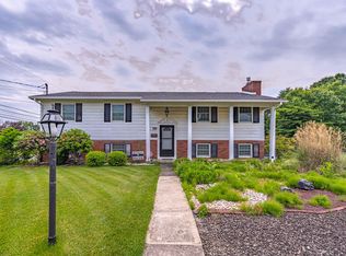 600 McClure St, Old Forge, PA 18518