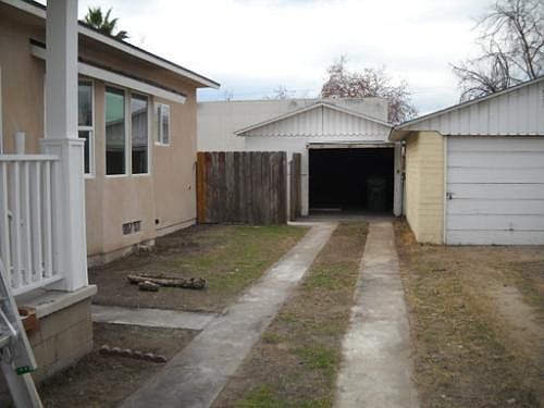 4th image of 656 Jefferson Ave