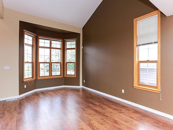 Dining & Formal sitting room