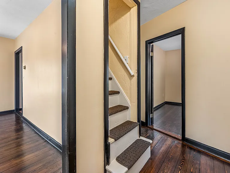 1457 Hyde Park Ave #2 — Photo 11