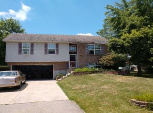 104 Ben Houser Ct, Mount Orab, OH 45154