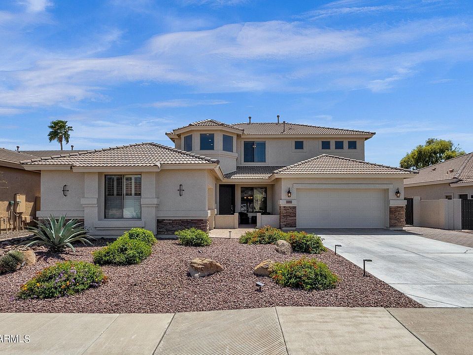 1st image of 3853 E DUBOIS Avenue