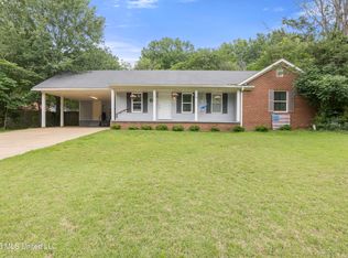 1244 Cedar Cir S, Southaven, MS 38671