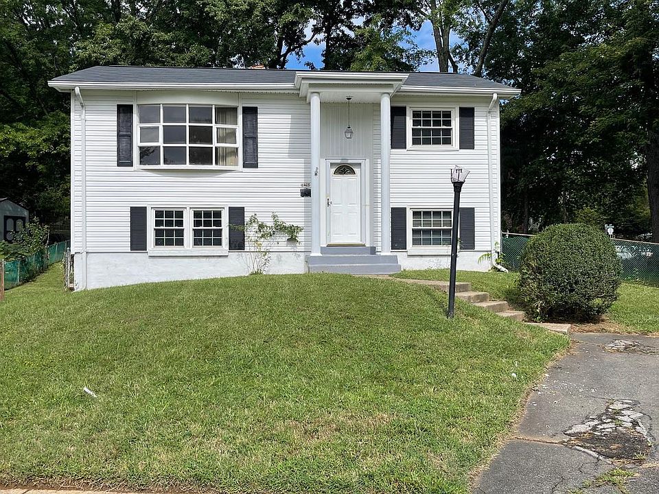 1st image of 14284 Fontana Ct