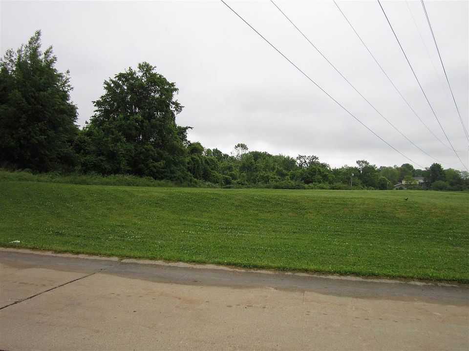 1st image of 114 Yealey Dr
