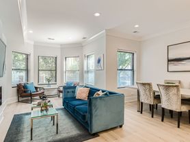 1406 W Hollywood Ave, Chicago, IL