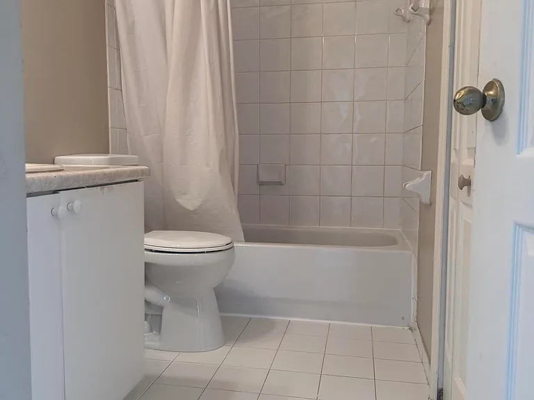 1121 Shoma Dr — Photo 8