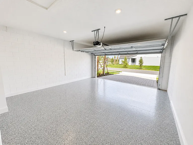 994 Teal Creek Dr — Photo 37