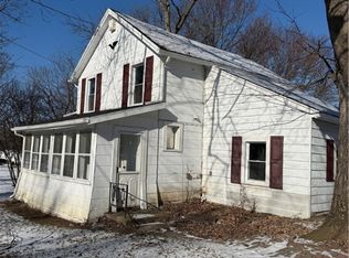 630 Farleys Point Rd, Union Springs, NY 13160