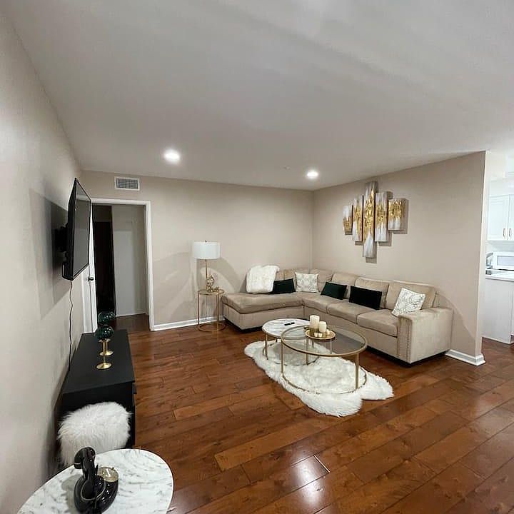 1st image of 211 E California Ave Unit C6