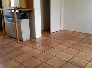 306 Mescalero Rd NW #A, Albuquerque, NM 87107