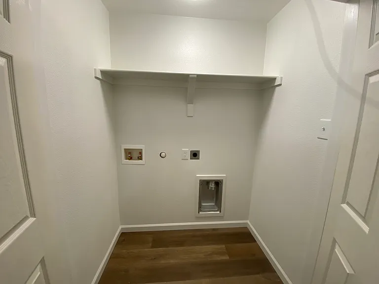 10106 Brockbank Dr — Photo 18