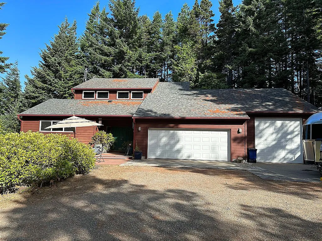 650 Quattomah Ln photo 1