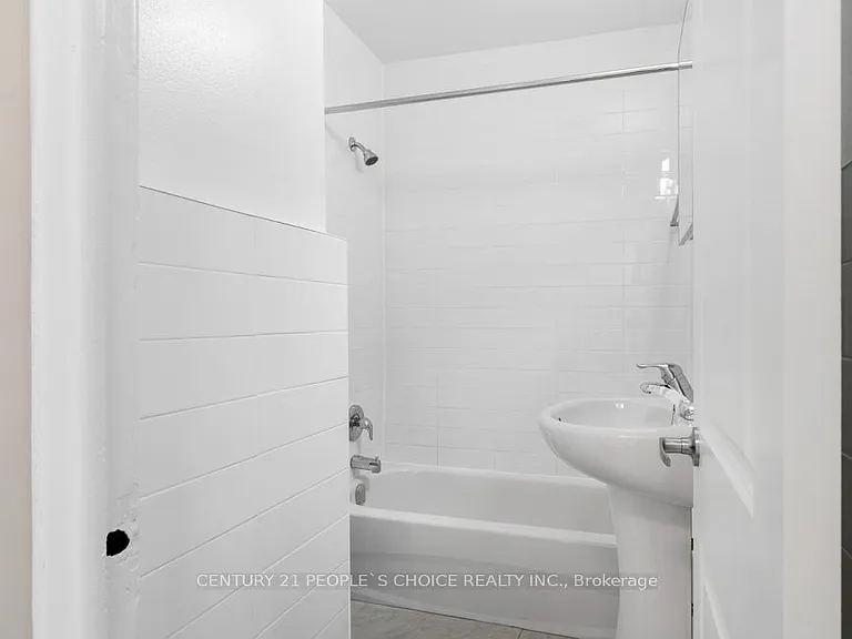 183 Berry Rd #302 — Photo 9