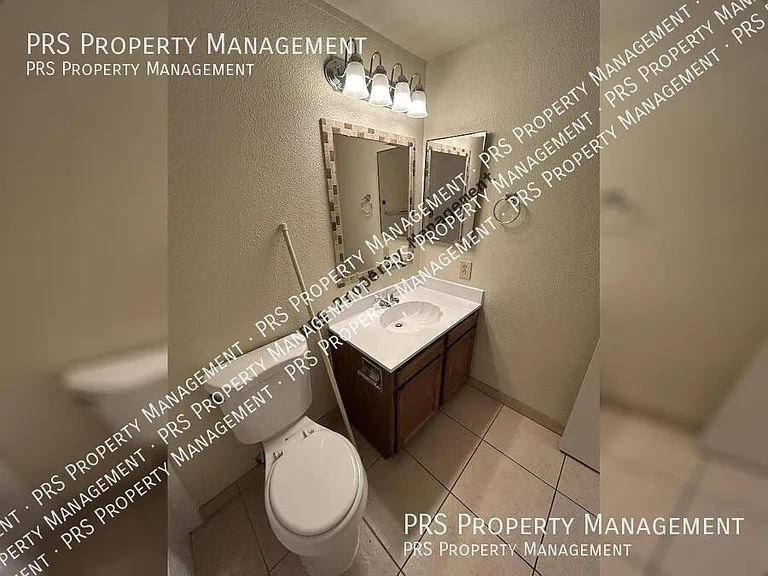 1762 W Colt Rd — Photo 22