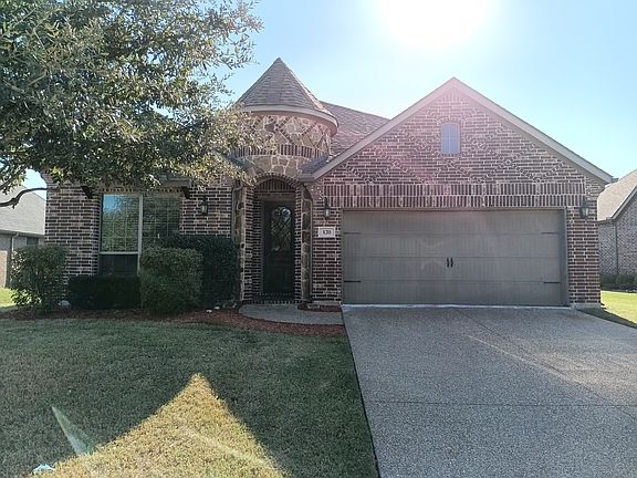 2nd image of 120 Manor Ln