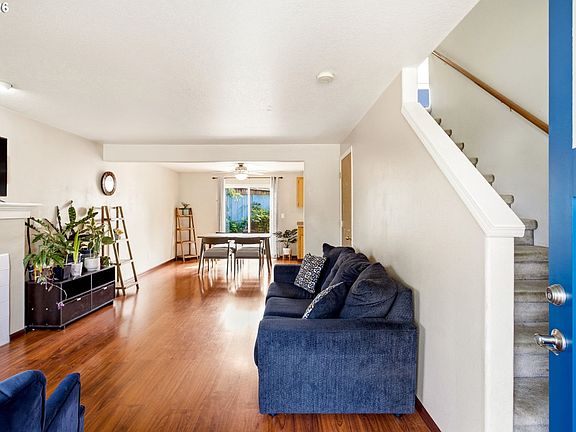 4th image of 9620 SE 78th Ave
