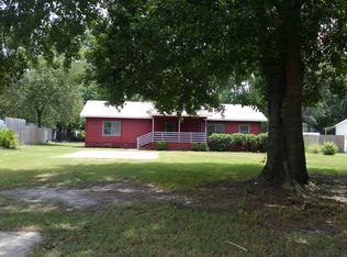 1780 Perry Lane Rd, Brunswick, GA 31525